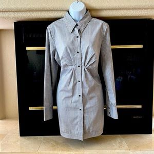 New York and Company long stretch shirt